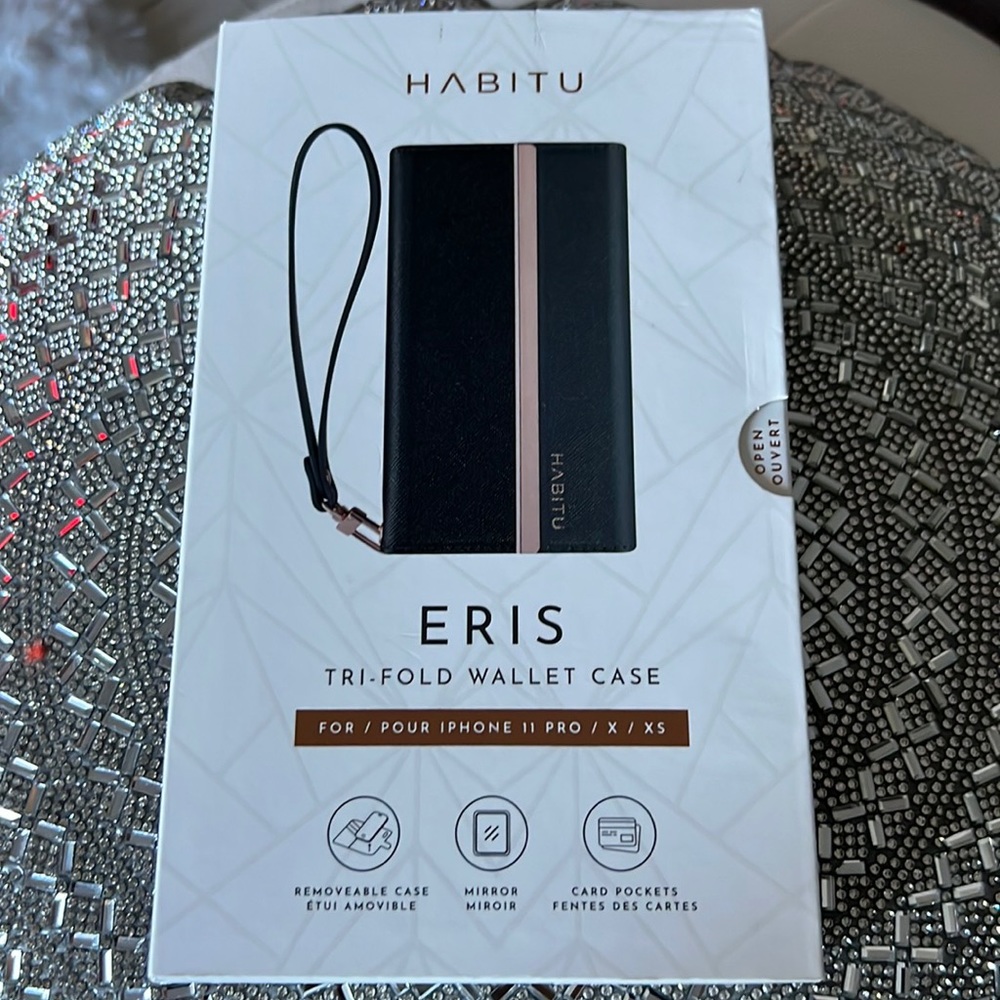 Habitu Eris, tri-fold Wallet case, 11 pro, X, Xs